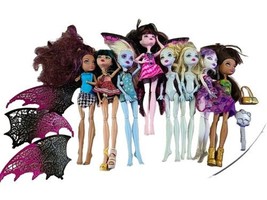 Monster High Doll Lot Of 8 With Some Accessories. - £109.78 GBP