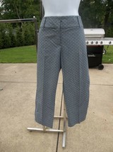 Ann Taylor Gray &amp;White Crop Pants 8P - $24.99