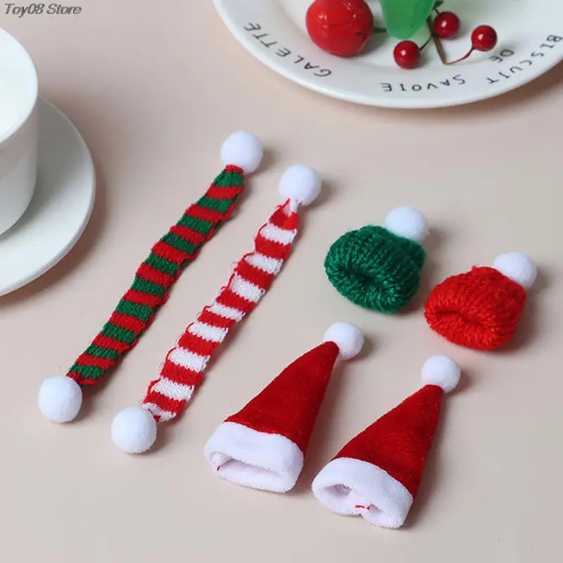 1/2Pcs/set Xmas Mini Scarf Hat Decor Doll Clothes Accessory Miniature Christmas - £6.64 GBP+