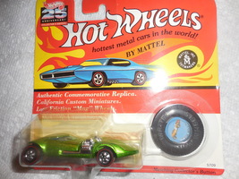 1992 Hot Wheels Green &quot;Twin Mill&quot; Collectior #5709 Vintage Collectiom + Button - £4.71 GBP