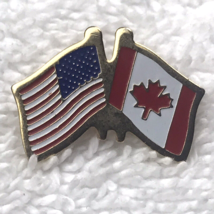 USA Canada Friendship Flags Pin Vintage - £7.83 GBP