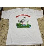 Don&#39;t Ever Give Up Graphic White T Shirt Size Large Unisex Men’s Tee Cot... - $185.44 MXN