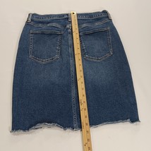 GAP RN#54023 Women's Blue Cotton Blend Denim Button-fly Pencil Skirt Size 8/29 image 7