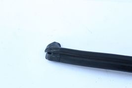 2000-2006 BMW E46 328I 325i 330i FRONT RIGHT ENGINE COMPARTMENT HOOD SEAL J2956 image 3