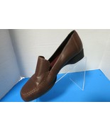 Jonathan Martin Womens Brown Slip On Loafers W/Heel Style Octane Size 9 ... - £11.47 GBP
