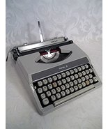 Vintage 1960&#39;s Royal Mercury Manual Typewriter Made in Japan - £191.80 GBP
