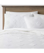 Full/Queen Tufted Diamond Crinkle Comforter &amp; Sham Set White - Threshold... - £19.46 GBP