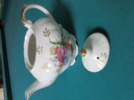 Teapot Music Box Plays &quot;Tea For Two&quot; 2 Cups Cap. 6 X 8&quot; [68] - £27.69 GBP