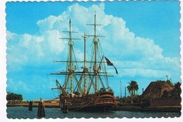 Florida Postcard St Petersburg HMS Bounty Exhibit Vinoy Yacht Basin - £1.56 GBP