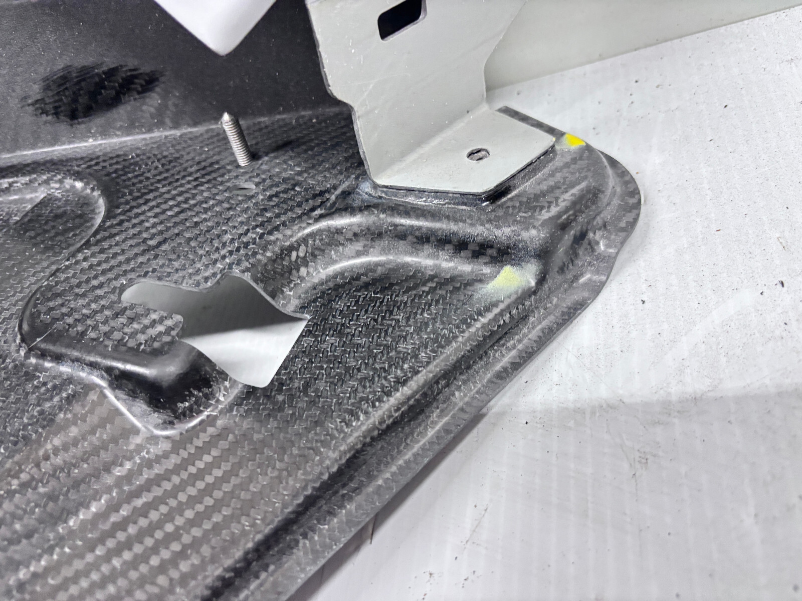 OEM GENUINE PORSCHE 991 GT3 RS FRONT RIGHT PASSENGER FENDER CARBON FIBER Item image 4