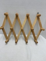 Vintage 13 PEG RACK Wood Expandable Folding Accordion Wall Hanger Mug Coat Hat - £11.76 GBP