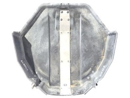 Spare Wheel Carrier RWD OEM 1990 Chevrolet Corvette - $681.47 MXN