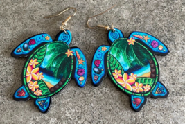Summertime Beach Sea Turtle Dangle Earrings Caribbean Style Jewelry - £2.27 GBP