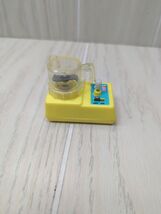 Barbie 1992 vintage yellow kitchen food processor wind up works - $10.29