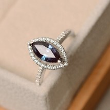 Bague alexandrite taille marquise, bague de fiançailles couleur changeante... - $111.71