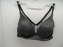 Adore Me Women's Solid Pattern Razor Back Wireless Bra 07086 Gray-Black ... - $9.49