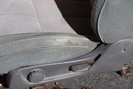 90-92 Toyota 4Runner 2Dr & 89-95 Pickup Front Folding Buckets Seats L&R image 14