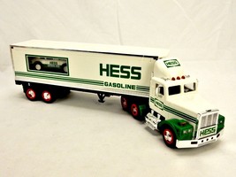 HESS Gasoline Toy Truck, 18 Wheel Hauler w/Friction Motor Racer, 1992, #DCT-27 - $39.15