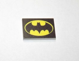 Batman Logo 2X3 piece for Minifigure US Toy - £2.23 GBP