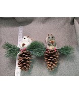2 Buri Bristle Squirrels on Pine Cones Holiday Christmas Decor Ornaments... - £10.38 GBP