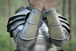 Medieval Steel Plate Armor Pair Of Arm Bracers Set Knight Hand Protection - £66.33 GBP