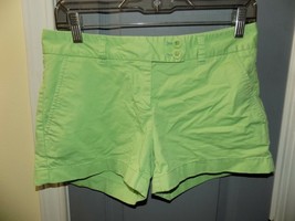 VINEYARD VINES Green Shorts Size 2 Women&#39;s EUC - $20.44