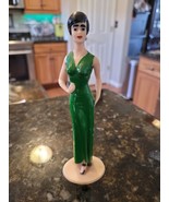 Vintage 1964 Campus Cuties OUT ON THE TOWN Louis Marx Plastic Figurine 6&quot; - $34.06 CAD