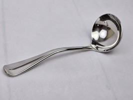 Reed &amp; Barton Williamsburg Royal Scroll Gravy Ladle 7 1/8&quot; Stainless Dis... - £26.94 GBP