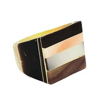 Bakelite &amp; Mother of Pearl Vintage Art Deco Square Ring Size 5.5 - £43.37 GBP