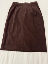 Leslie Fay Women’s Brown Rear Zip & Slit A-Line Pull-On Skirt Size 20 Waist 28" image 8