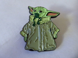 Disney Swapping Pins Star Wars The Mandalorian The Kids With Frog-
show origi... - £14.41 GBP