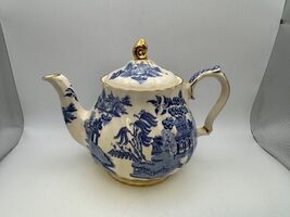 Sadler BLUE WILLOW Teapot with Gold Trim - $99.99
