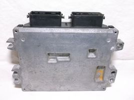 10-11-12  SUZUKI KIZASHI  /ENGINE CONTROL//COMPUTER/ECU.PCM.OEM image 4