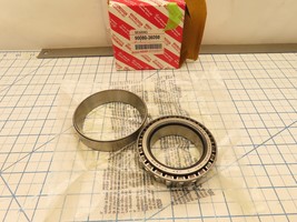 Toyota 90080-36098 Front Axle Hub Bearing and Race - $1,122.83 MXN