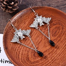 Women Fashion Hanging Bats Gothic Halloween Earrings Gift Silver Color Drop Dang - £6.97 GBP