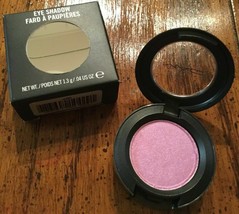 Mac Cosmetics: Lavender Sky Eyeshadow - £12.47 GBP