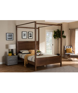 Corsa Walnut Brown King Size Platform Canopy Bed - $18,119.86 MXN