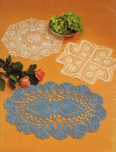 Vtg Pineapple Crochet Doilies Bowl Placemat Tablecloth Runner Rita Weiss Pattern - £10.16 GBP