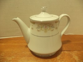 Coronet Signature Collection Teapot - £18.97 GBP