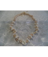 Beautiful Vintage Seashell Necklace 10 inches diameter