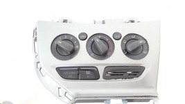 Temperature AC Control Manual PN BM5T18549 Minor Damage OEM 2012 Ford Focus - $50.09