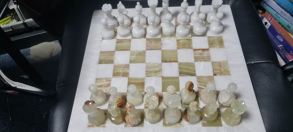 White Marble Chess Set with Pieces Green Onyx Stone Inlaid Handar...-
show or... Item image 2