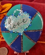 Love - Simply Elegant Painted Rock Gifts Decor Garden Shelf Mantle Knick... - $7.95