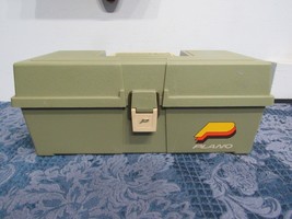 Plano Model 2110 Vintage Fishing Tackle Box Green Foldout Tray With Booklet - $14.84
