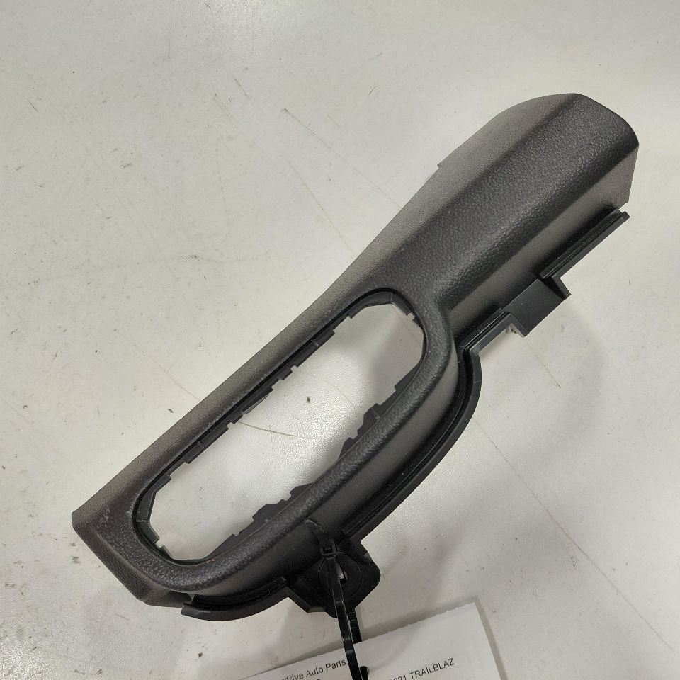 Chevy Trailblazer Driver Left Side Dash Switch Bezel Trim {42578260} 202... - $21.94