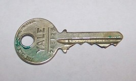 Vintage Yale Padlock Key 24B128 24B-128 Lock - £4.66 GBP