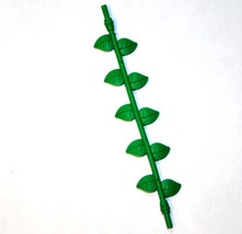 Green Ivy Plant Vine Action Figures - $0.90