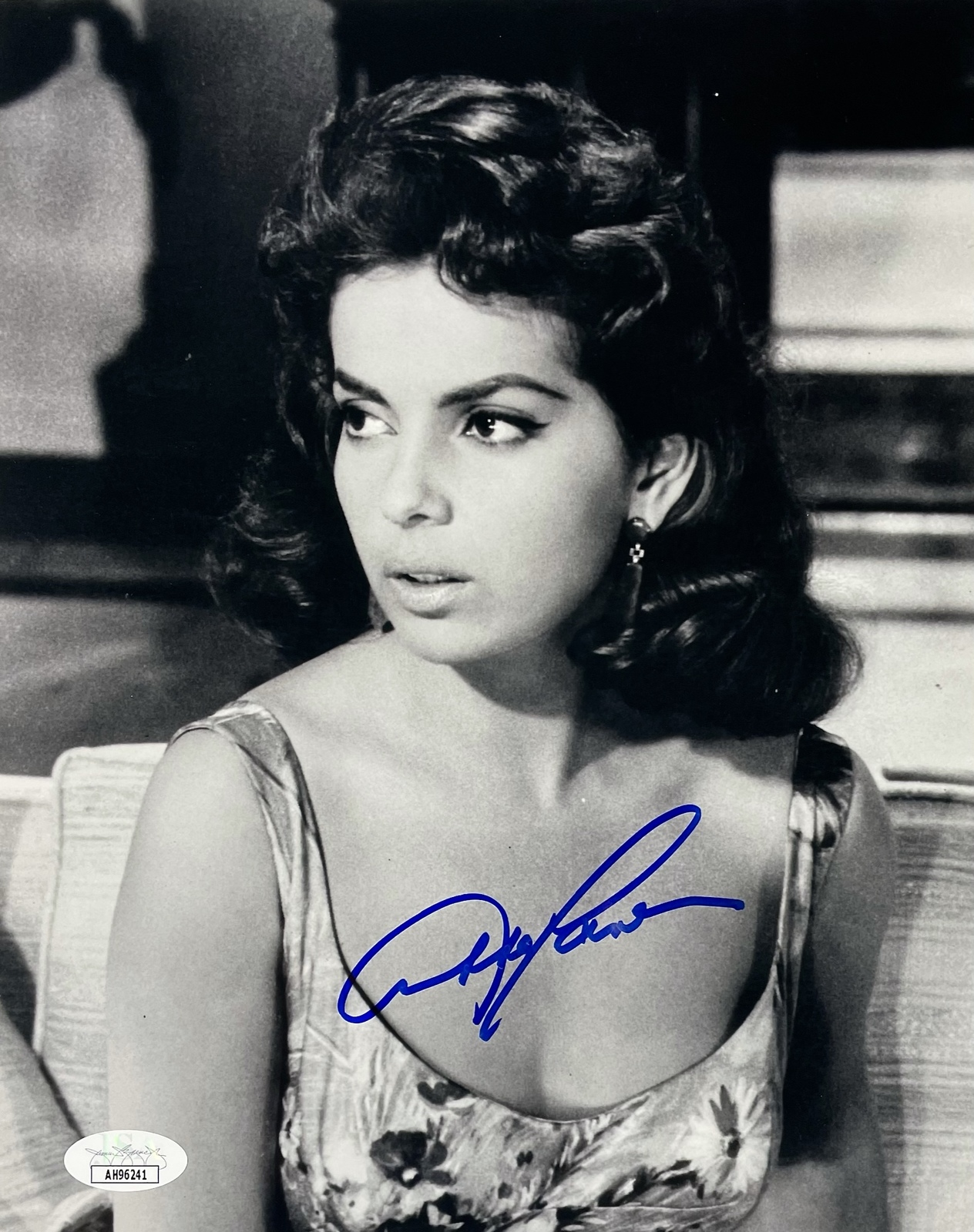 ABBE LANE Signed Autograph 8x10 PHOTO Chicago Syndicate DONATELLA JSA CE... - $49.99
