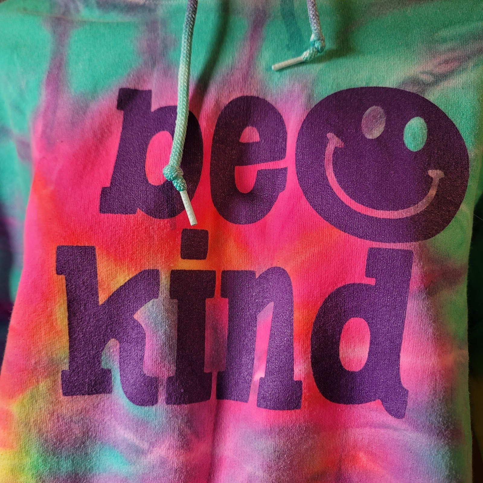 Women&#39;s Med Be Kind Tie Dye Hoodie Destinations Made In USA - $17.80