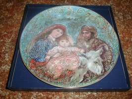 Edna Hibel 1987 Christmas &quot;The Flight Into Egypt&quot; Plate - £37.14 GBP